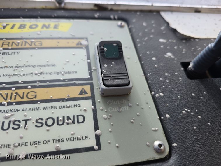 image for item DT6756 2001 Pettibone 10044 Extendo telehandler