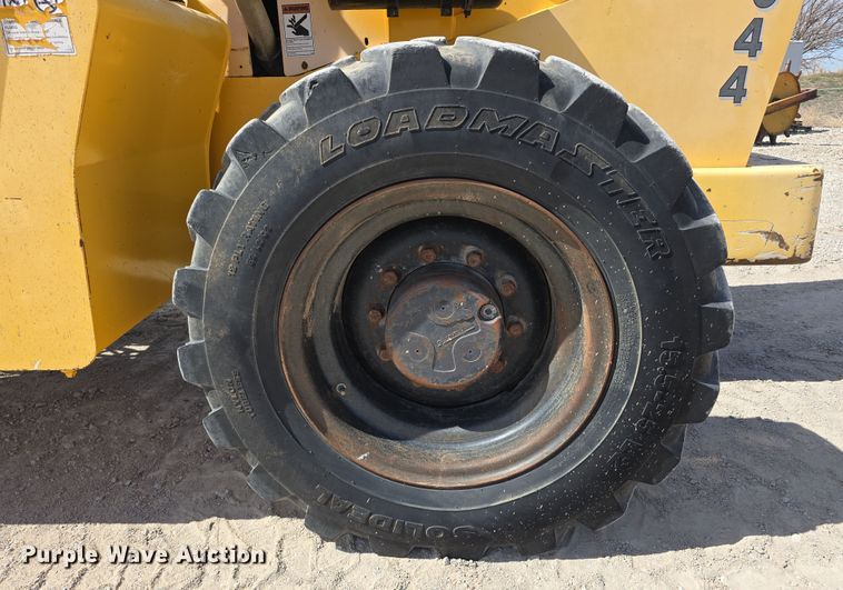 image for item DT6756 2001 Pettibone 10044 Extendo telehandler