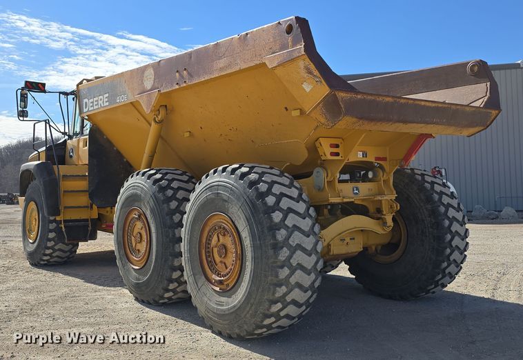 image for item DT6759 2013 John Deere 410E articulated haul truck