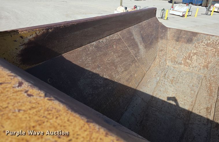 image for item DT6759 2013 John Deere 410E articulated haul truck