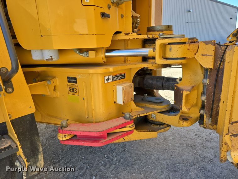 image for item DT6759 2013 John Deere 410E articulated haul truck