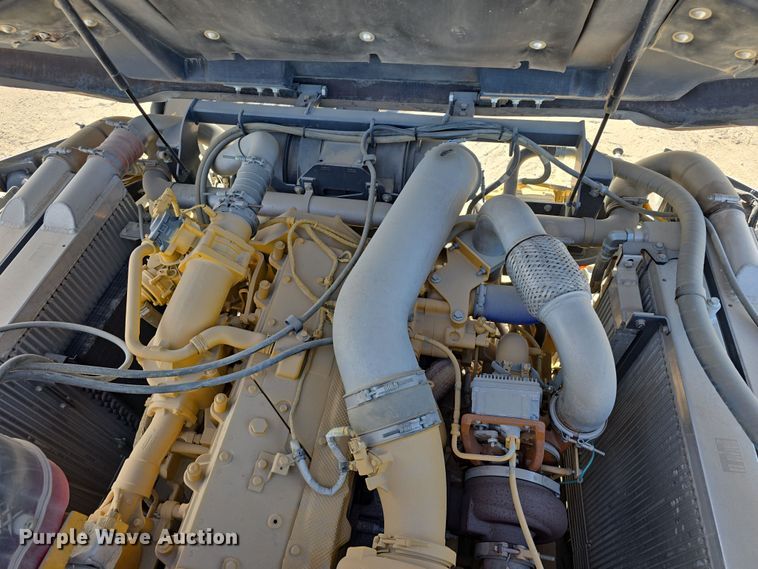 image for item DT6759 2013 John Deere 410E articulated haul truck