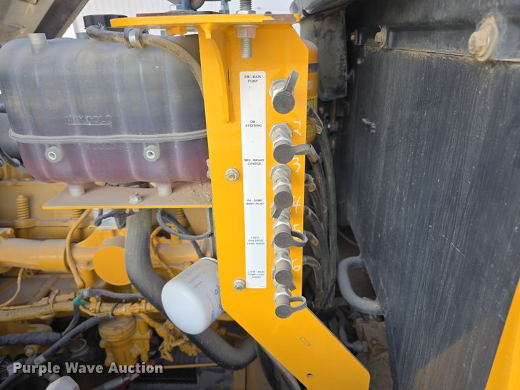 image for item DT6759 2013 John Deere 410E articulated haul truck