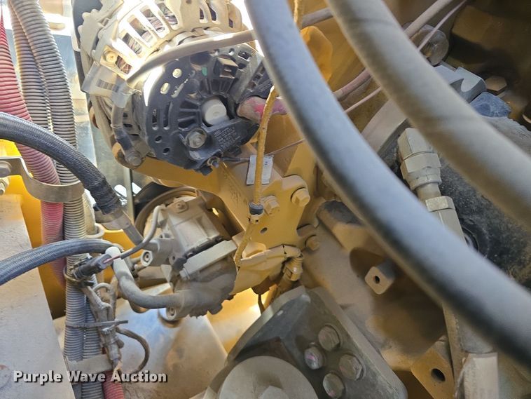 image for item DT6759 2013 John Deere 410E articulated haul truck