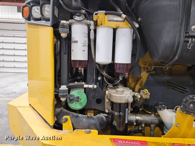 image for item DT6759 2013 John Deere 410E articulated haul truck