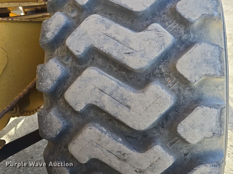 image for item DT6759 2013 John Deere 410E articulated haul truck