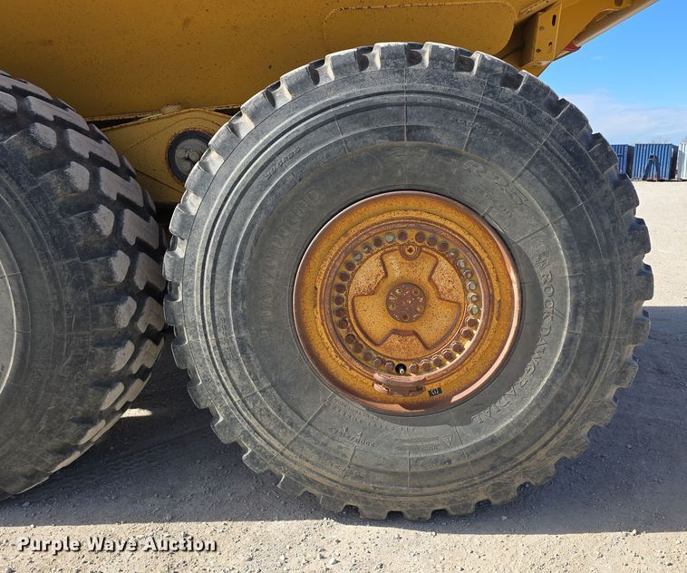 image for item DT6759 2013 John Deere 410E articulated haul truck