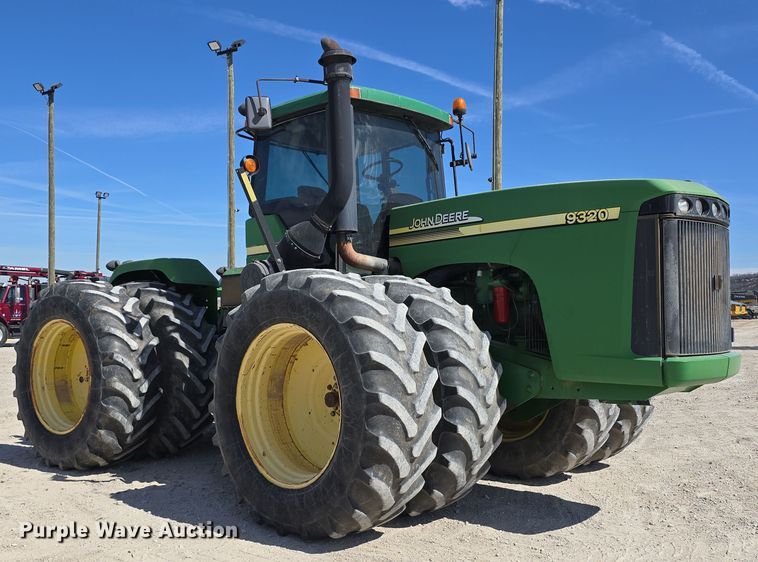 image for item DT6760 2005 John Deere 9320 4WD tractor
