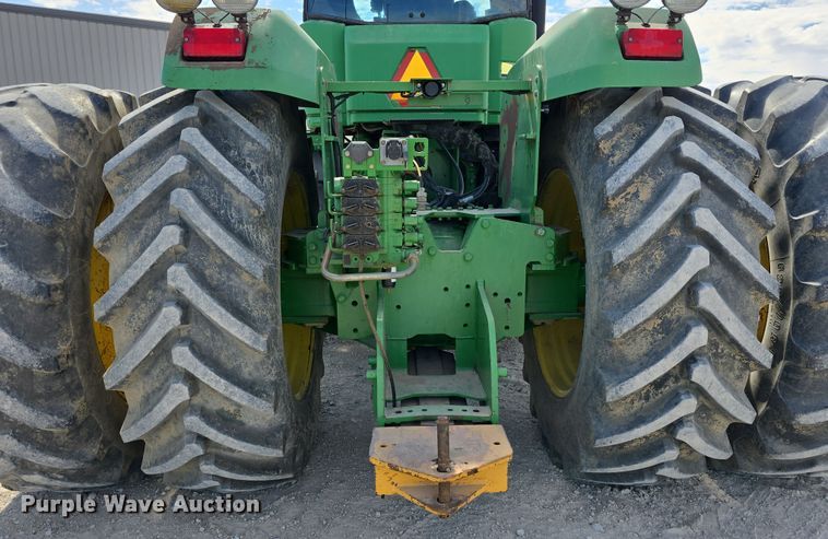 image for item DT6760 2005 John Deere 9320 4WD tractor