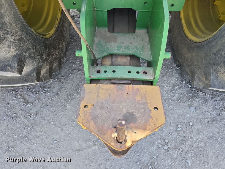 image for item DT6760 2005 John Deere 9320 4WD tractor