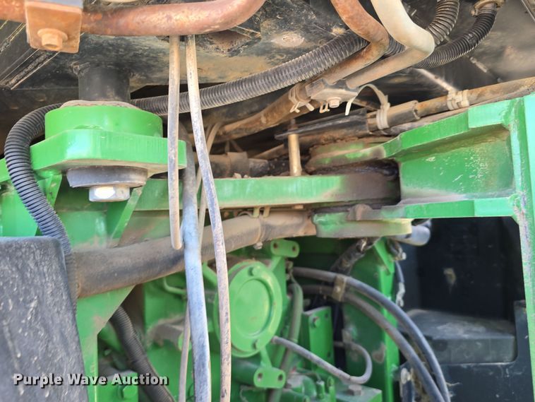 image for item DT6760 2005 John Deere 9320 4WD tractor