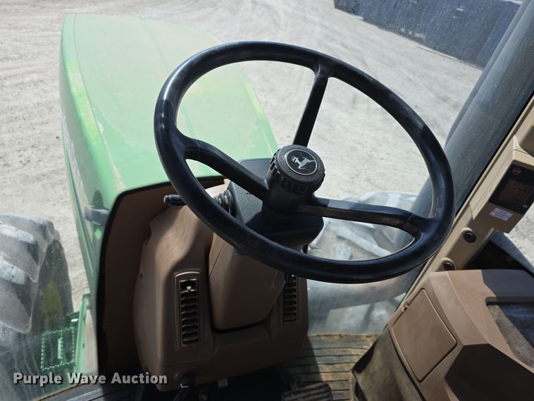 image for item DT6760 2005 John Deere 9320 4WD tractor