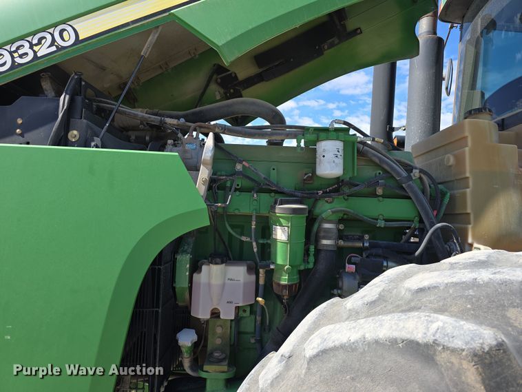 image for item DT6760 2005 John Deere 9320 4WD tractor