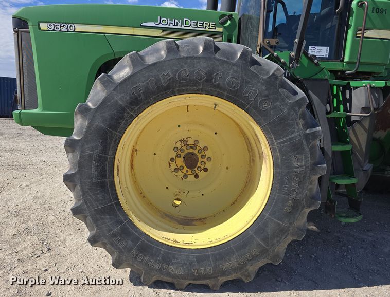 image for item DT6760 2005 John Deere 9320 4WD tractor
