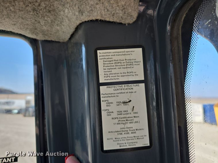 image for item DT6763 2015 John Deere 410E articulated haul truck