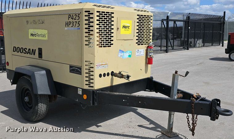 image for item DT6799 2015 Doosan P425/HP375WCU-T4I air compressor