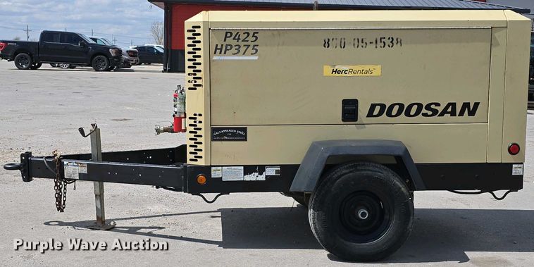 image for item DT6799 2015 Doosan P425/HP375WCU-T4I air compressor