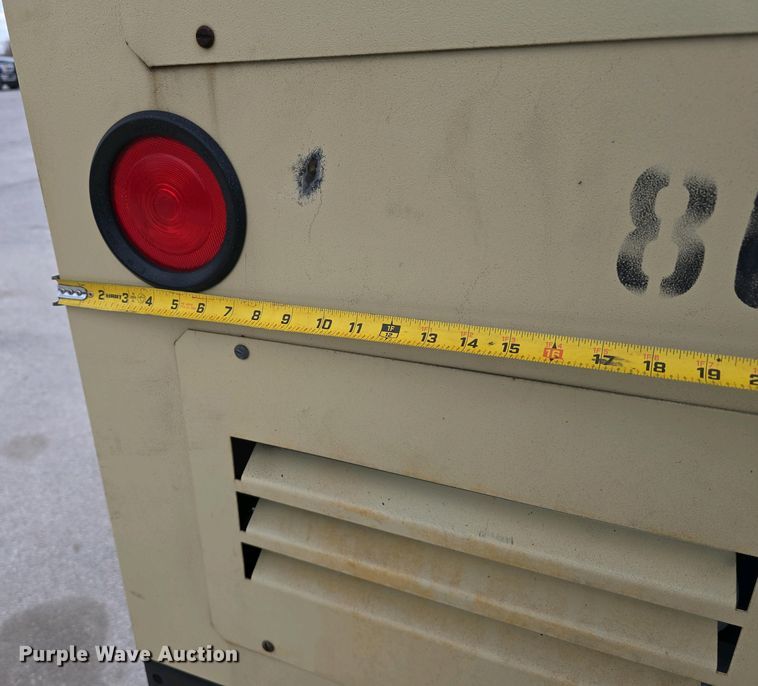 image for item DT6799 2015 Doosan P425/HP375WCU-T4I air compressor