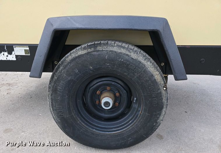 image for item DT6799 2015 Doosan P425/HP375WCU-T4I air compressor