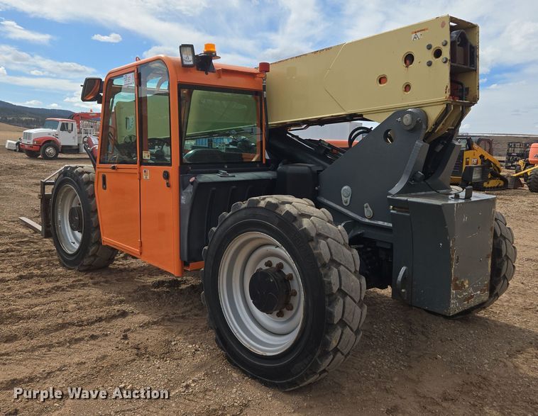 image for item DT7060 2012 JLG G9-43A telehandler