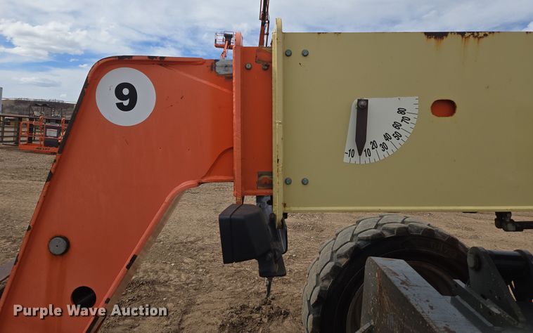 image for item DT7060 2012 JLG G9-43A telehandler