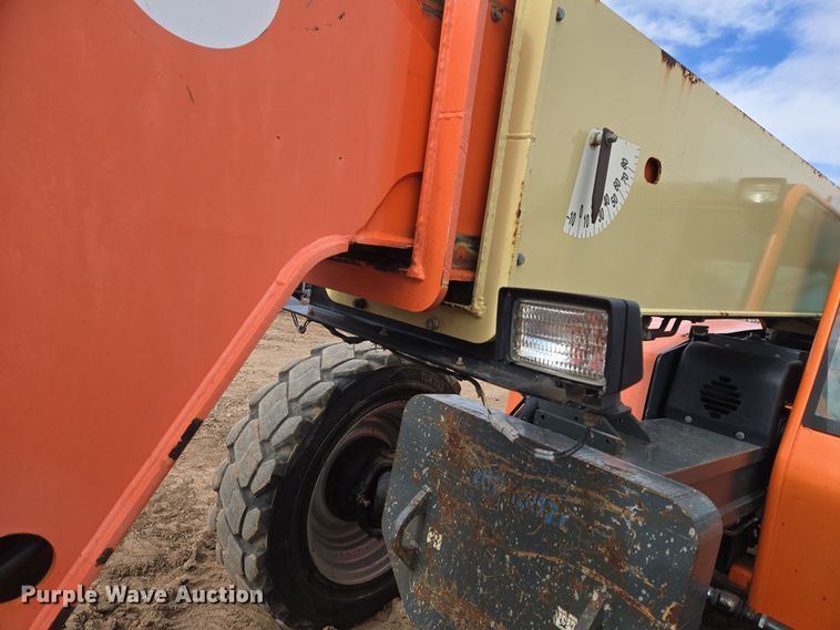 image for item DT7060 2012 JLG G9-43A telehandler