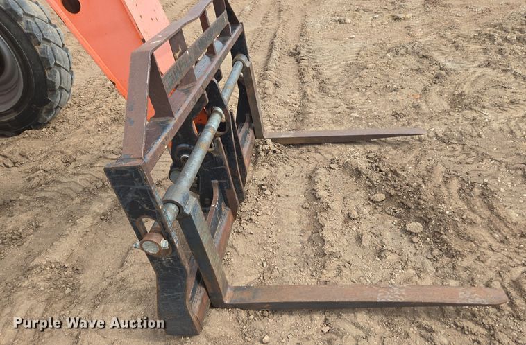 image for item DT7060 2012 JLG G9-43A telehandler