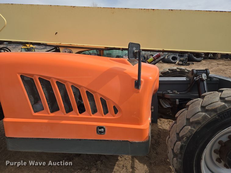 image for item DT7060 2012 JLG G9-43A telehandler
