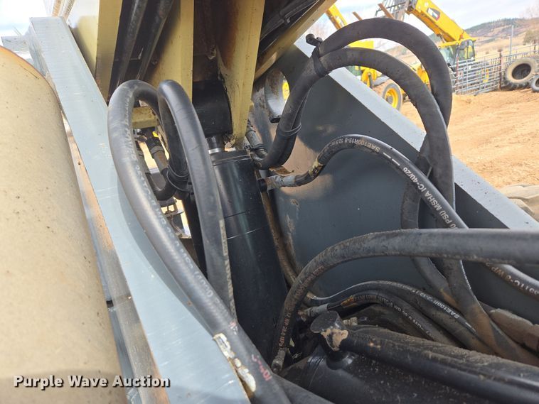 image for item DT7060 2012 JLG G9-43A telehandler