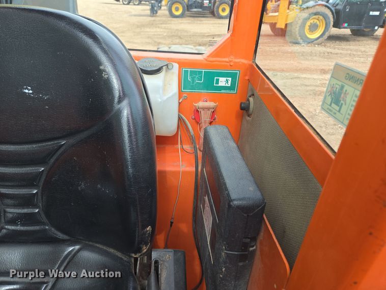 image for item DT7060 2012 JLG G9-43A telehandler