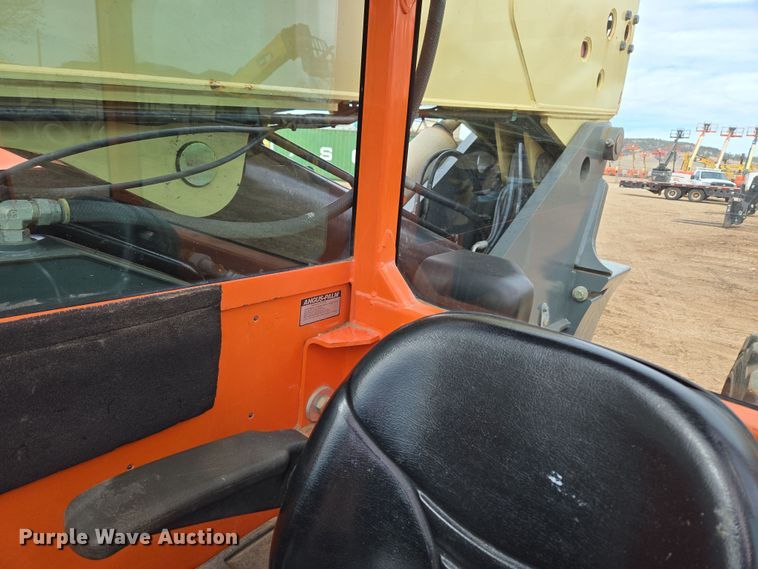 image for item DT7060 2012 JLG G9-43A telehandler