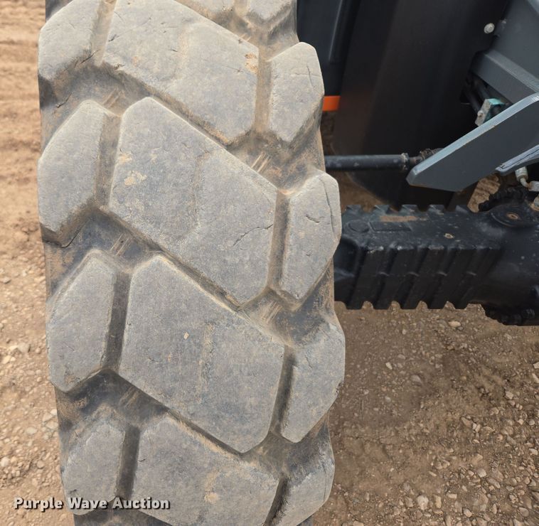 image for item DT7060 2012 JLG G9-43A telehandler