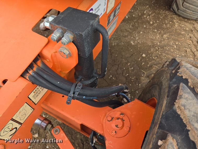 image for item DT7061 2006 JLG 450A Series II boom lift