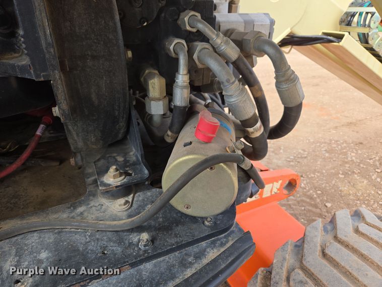 image for item DT7061 2006 JLG 450A Series II boom lift