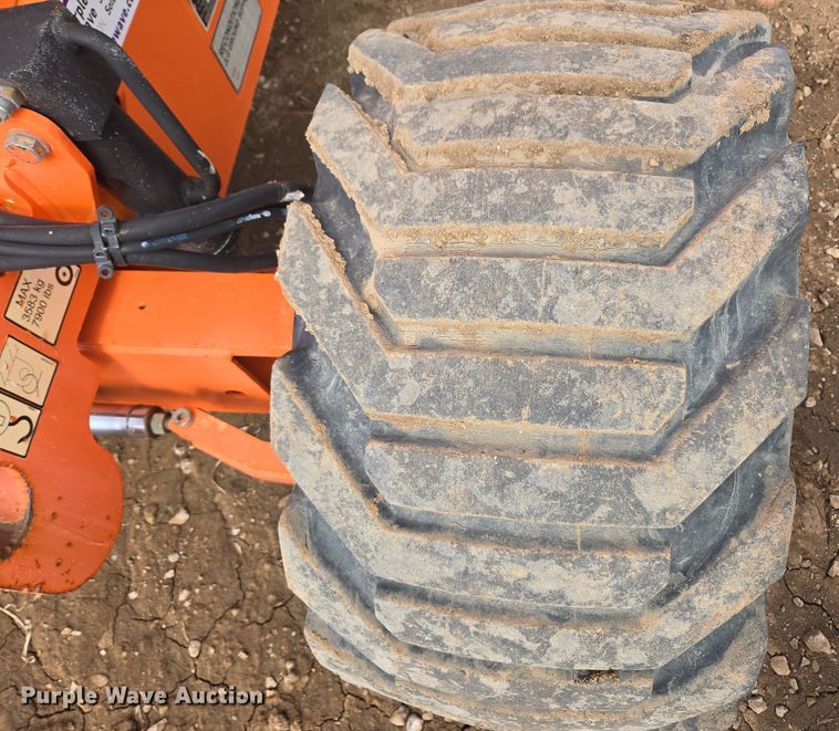 image for item DT7061 2006 JLG 450A Series II boom lift