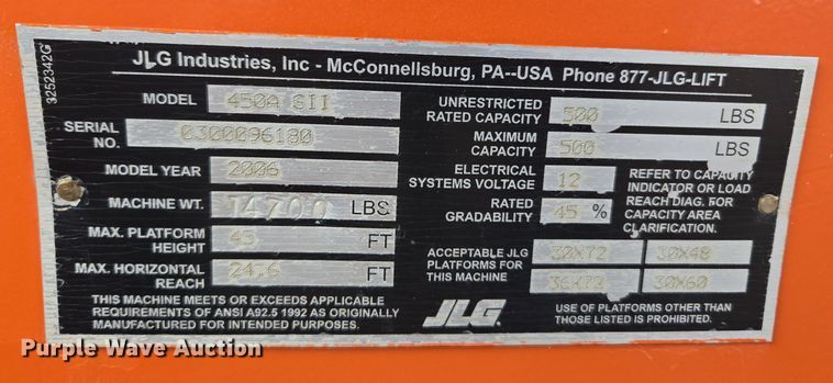 image for item DT7061 2006 JLG 450A Series II boom lift