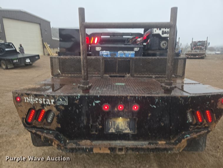 image for item DT7065 2017 Dodge Ram 3500 Crew Cab flatbed pickup truck