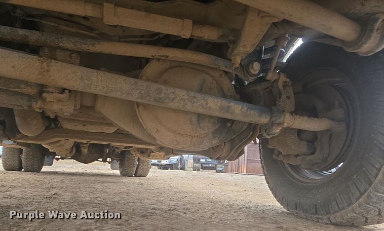 image for item DT7065 2017 Dodge Ram 3500 Crew Cab flatbed pickup truck