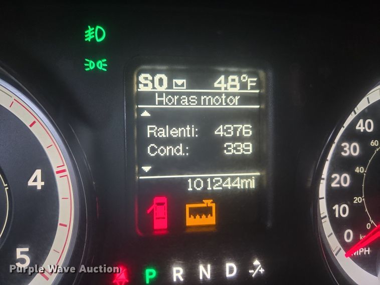 image for item DT7065 2017 Dodge Ram 3500 Crew Cab flatbed pickup truck