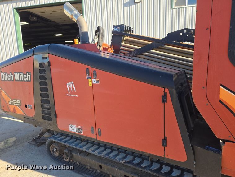 image for item DT7067 2013 Ditch Witch JT25 directional boring unit