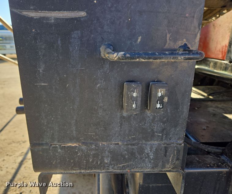 image for item DT7067 2013 Ditch Witch JT25 directional boring unit