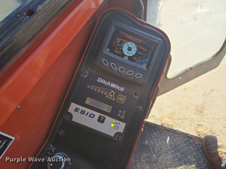 image for item DT7067 2013 Ditch Witch JT25 directional boring unit