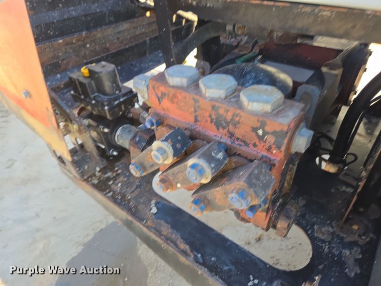 image for item DT7067 2013 Ditch Witch JT25 directional boring unit