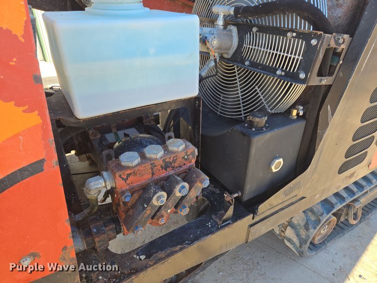 image for item DT7067 2013 Ditch Witch JT25 directional boring unit
