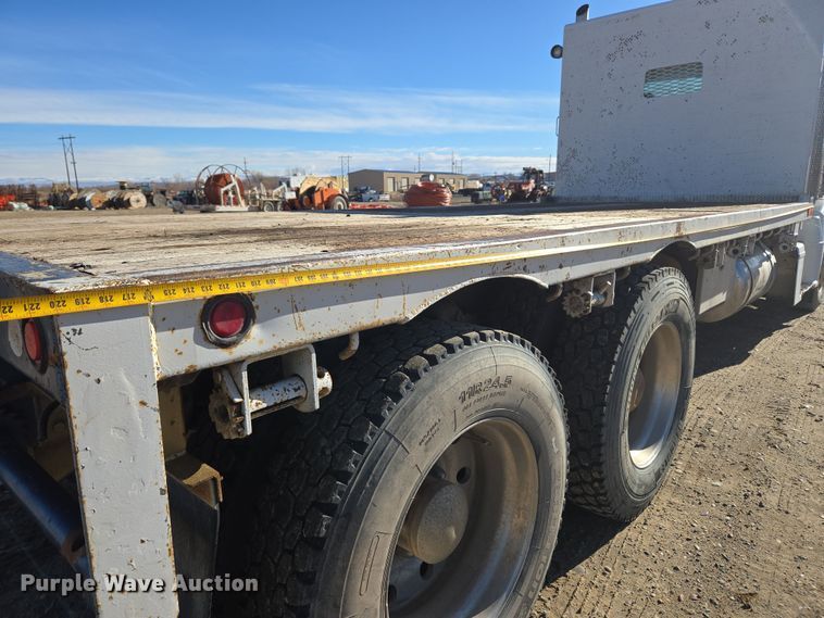 とびー様　4点 Construction Equipment Guide - 1995 Peterbilt 377 4-Axle