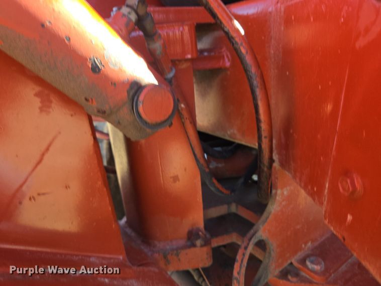 image for item DT7069 Ditch Witch 350SXDD rock saw