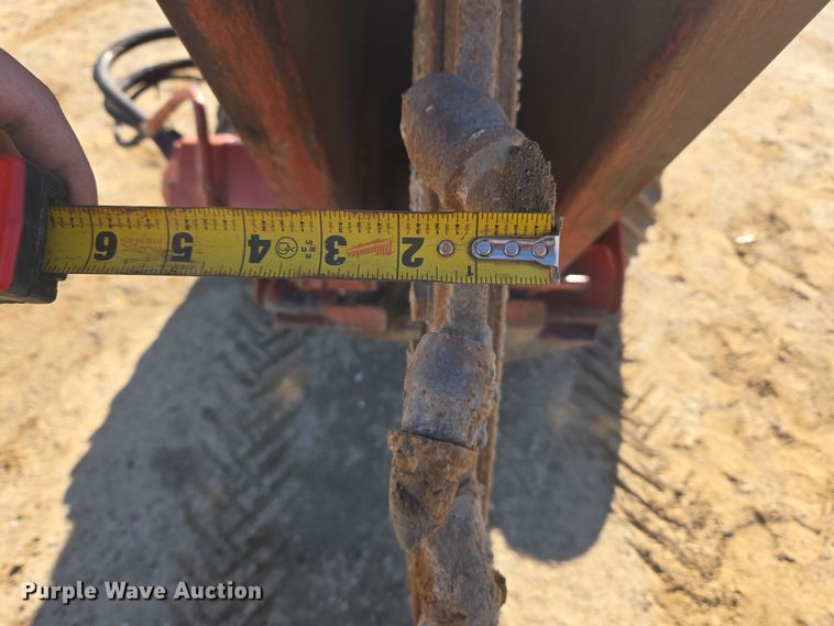 image for item DT7069 Ditch Witch 350SXDD rock saw