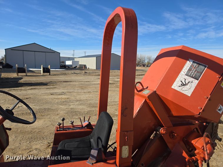 image for item DT7069 Ditch Witch 350SXDD rock saw