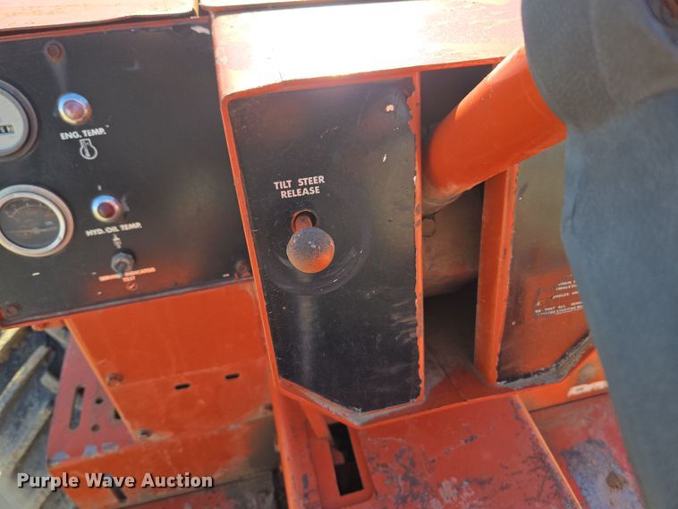 image for item DT7069 Ditch Witch 350SXDD rock saw