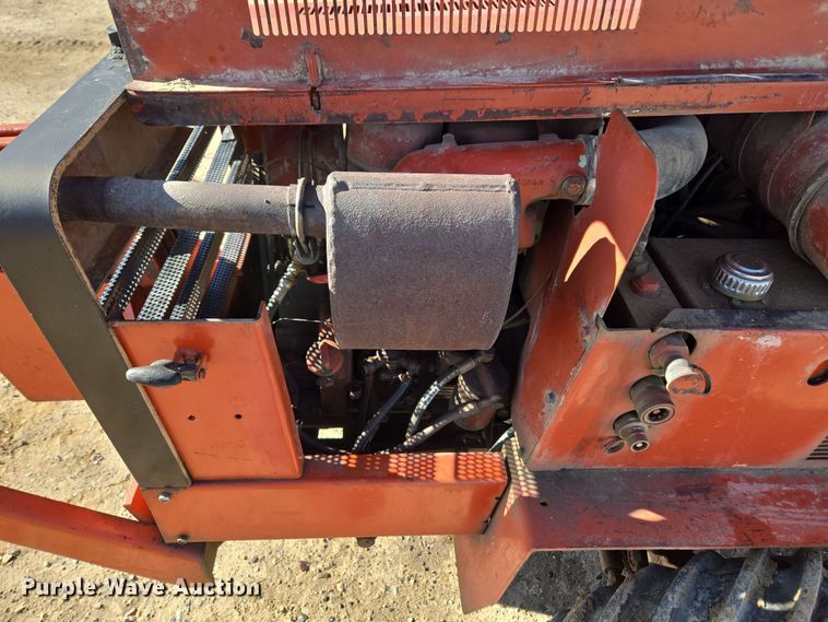 image for item DT7069 Ditch Witch 350SXDD rock saw